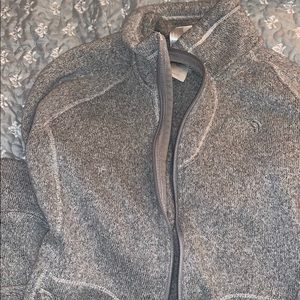 Light Weight Women's North Face Jacket.